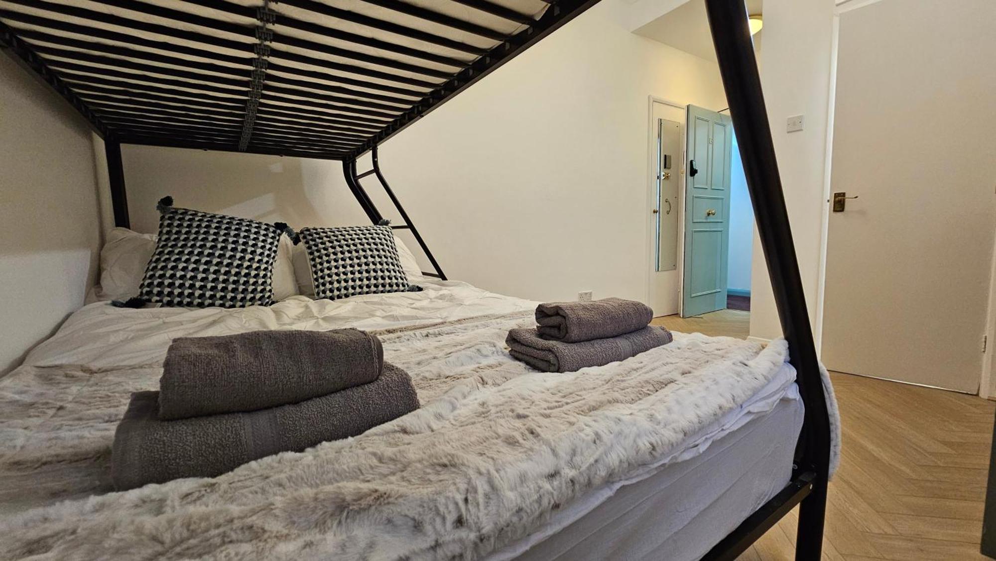 Bros Inn Hotel 伦敦 外观 照片