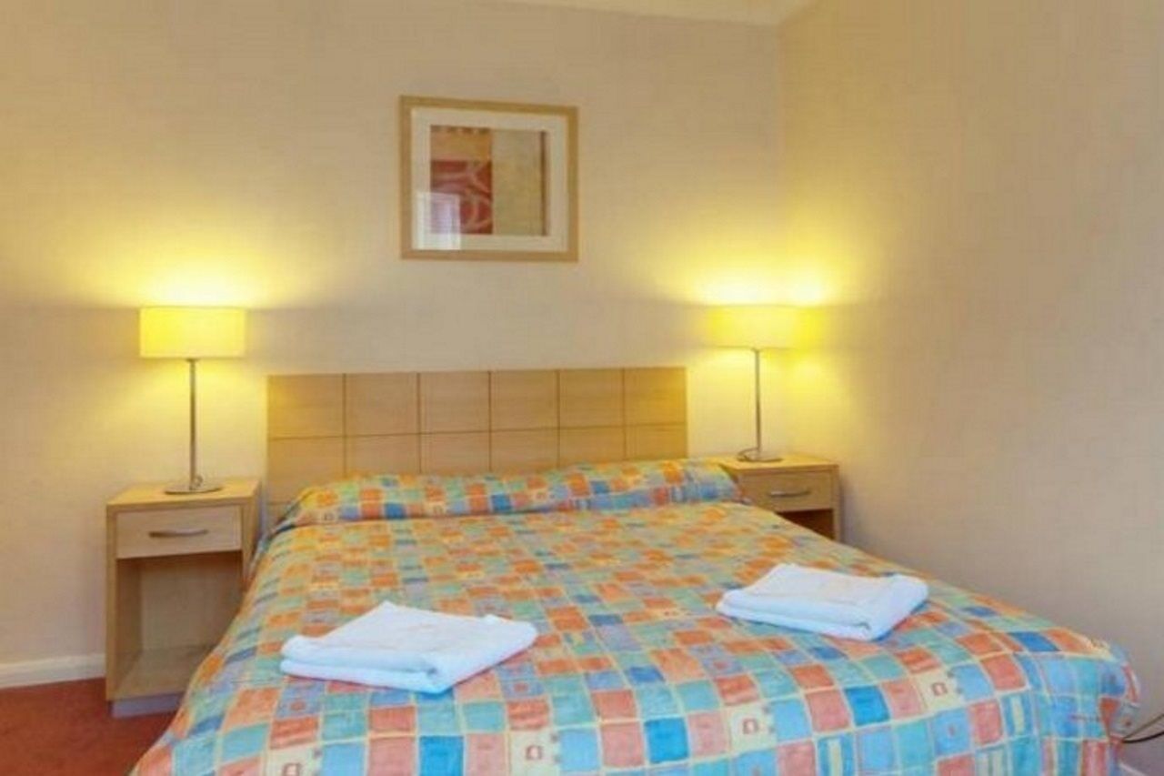 Bros Inn Hotel 伦敦 外观 照片